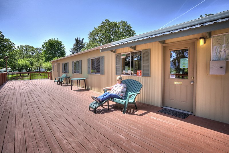 Dexter Shores RV Park (Dexter, Oregon) photo