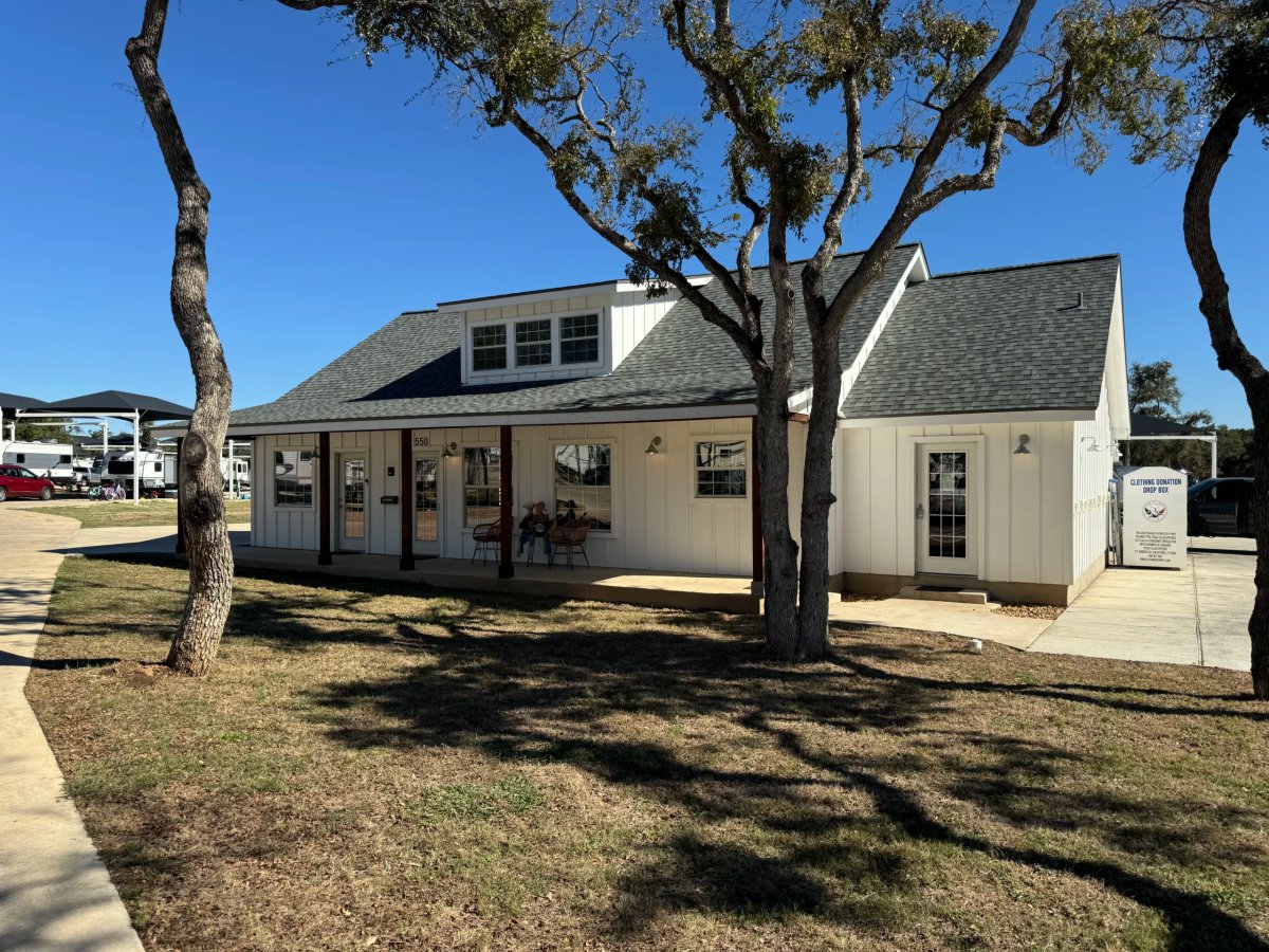 Ledgestone RV Resort (Fischer, Texas) photo