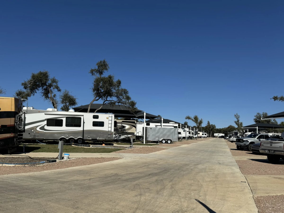 Ledgestone RV Resort (Fischer, Texas) photo