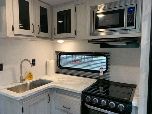 Merry Widow Health Mine