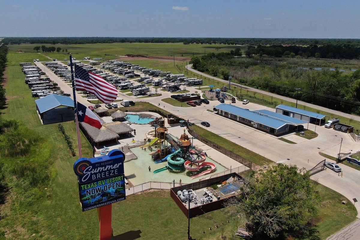 Summer Breeze USA RV Resort & Waterpark (Brookshire, Texas) photo