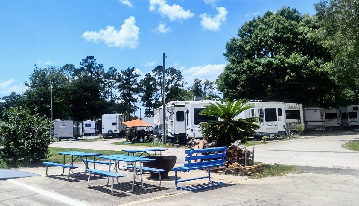 Horne Lake RV Resort