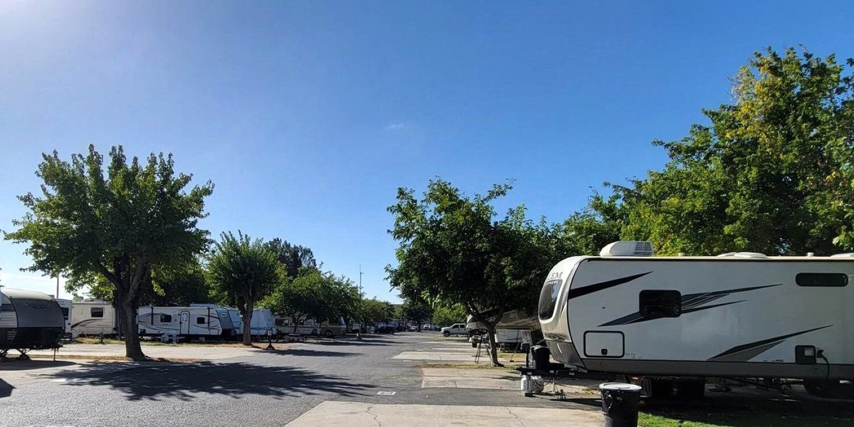 Emerald Bay Mobile Home Park (South Lake Tahoe, California) photo