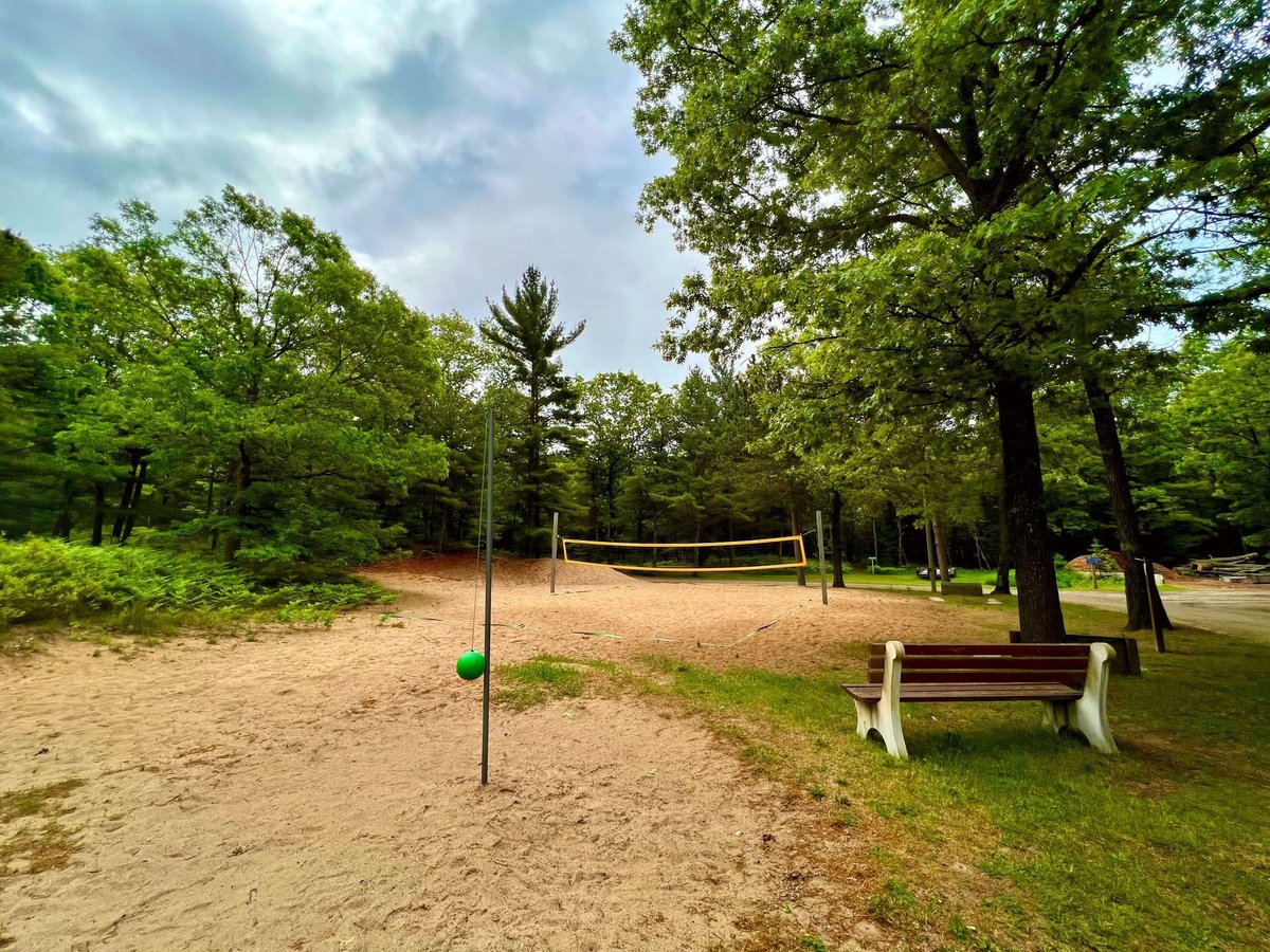 Hill & Hollow Campground & RV Park