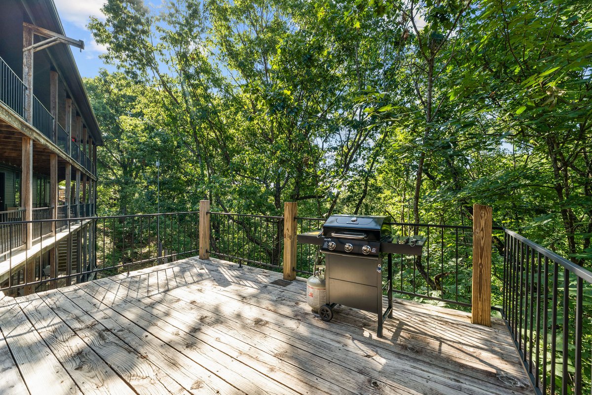 Compton Ridge RV Park and Lodge (Branson, Missouri) photo