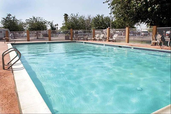 Diamond Valley RV Park (San Jacinto, California) photo