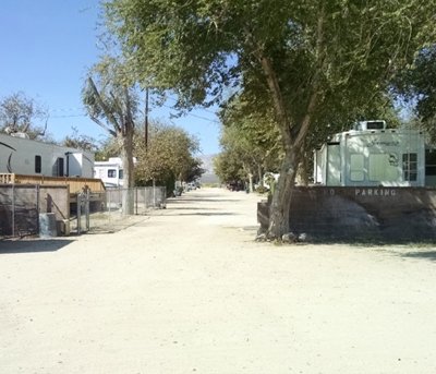 Sierra Trails RV Park (Mojave, California) photo