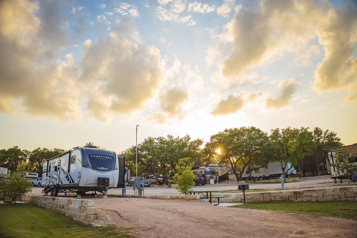 Henly RV Park (Dripping Springs, Texas) photo