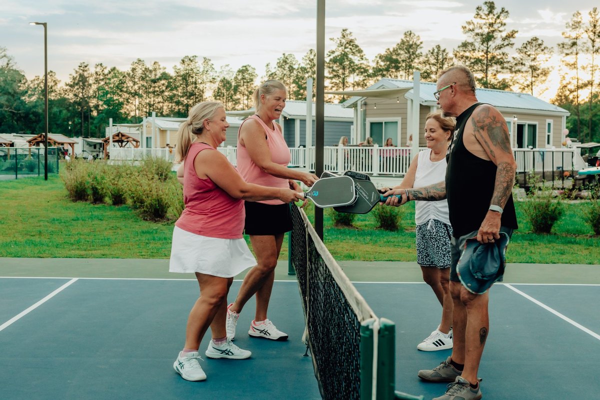 Island Oaks RV Resort