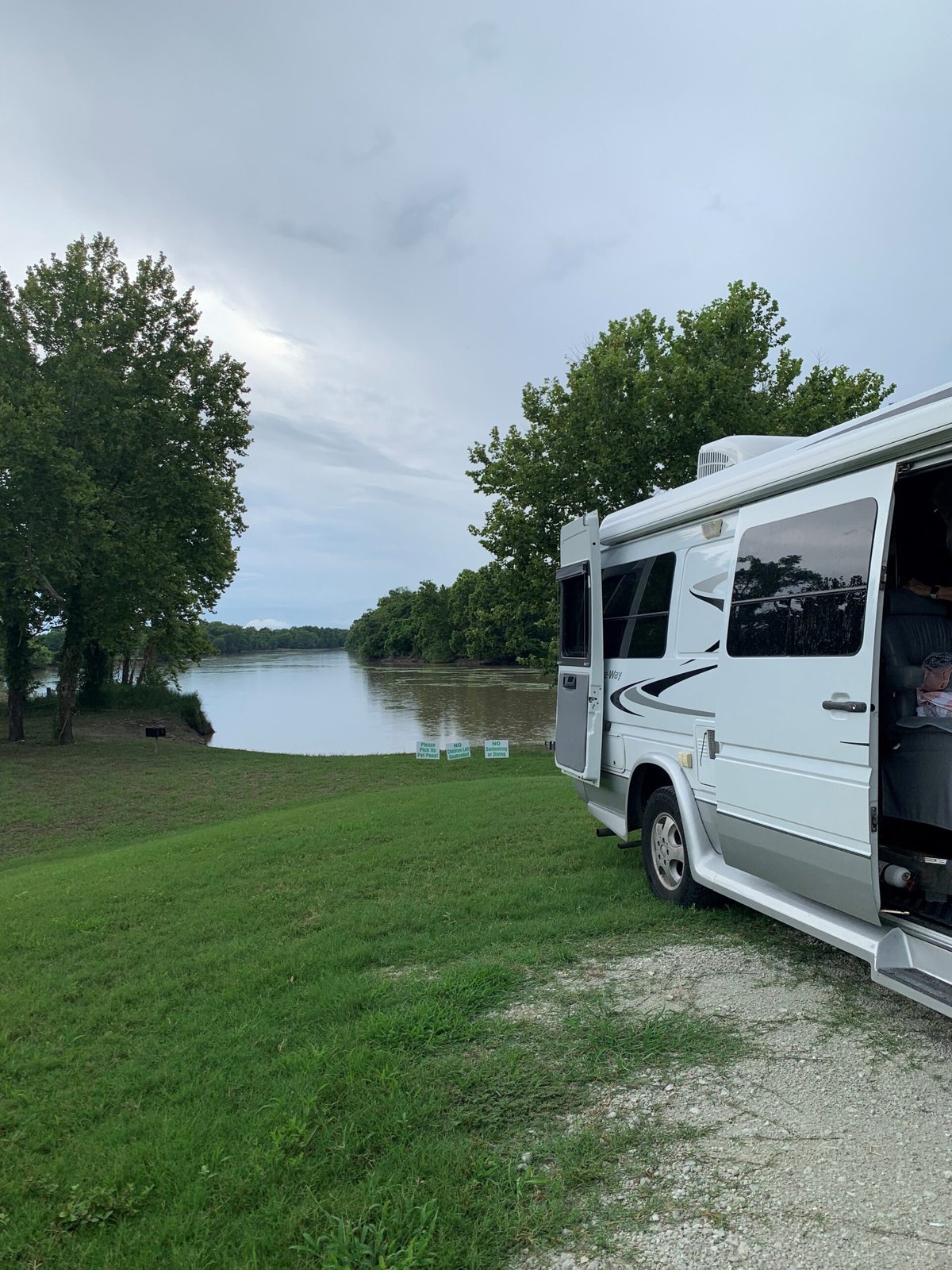 Deep Eddy RV Park (Trinity, Texas) photo