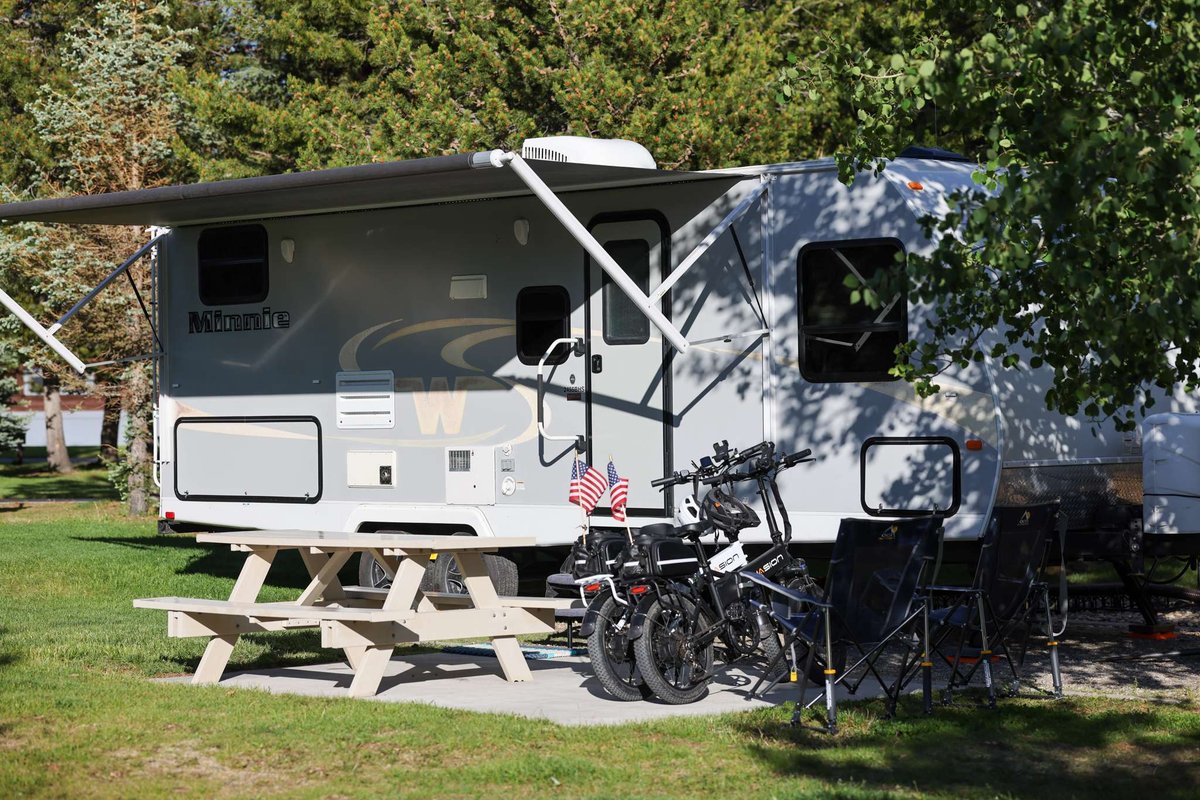 Yellowstone Grizzly RV Park