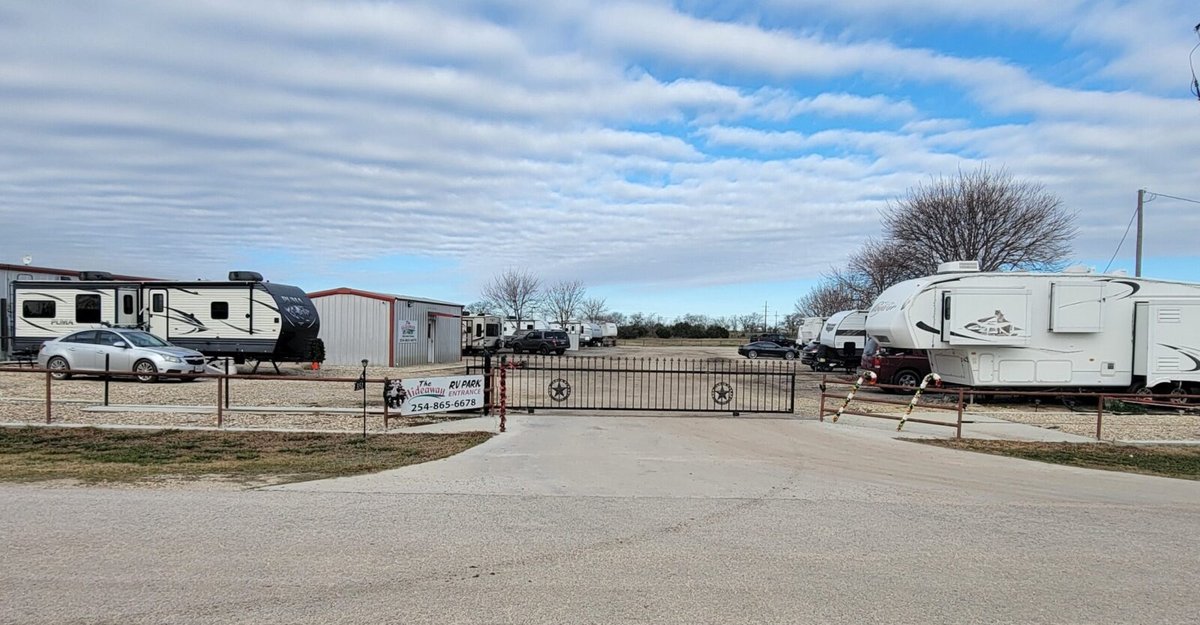 The Hideaway RV Park I (Gatesville, Texas) photo
