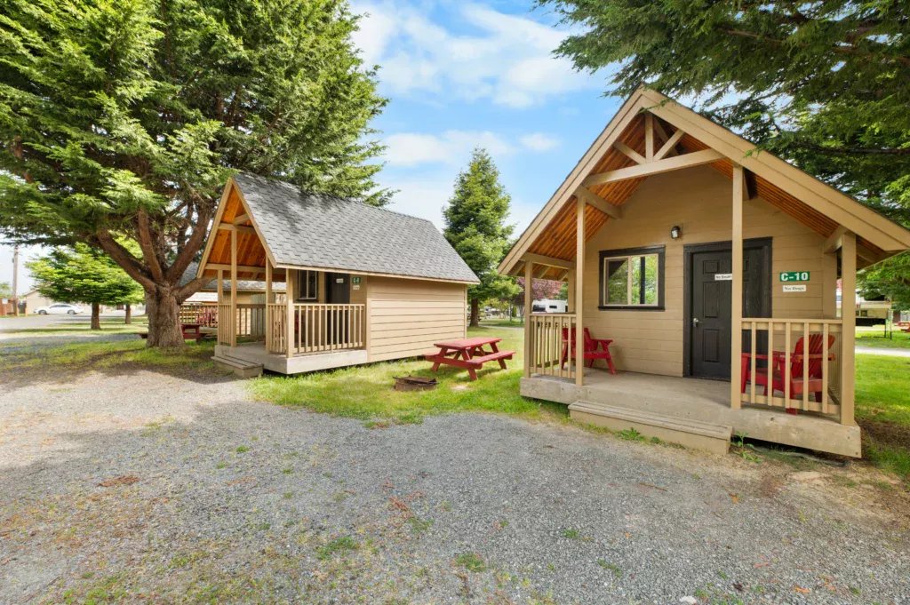 Redwood Coast Cabins and RV Resort