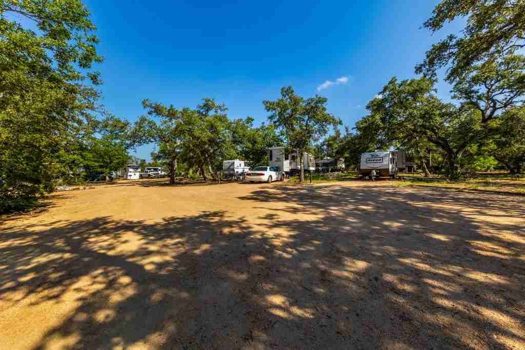 Cottonwood Creek RV Park (Dripping Springs, Texas) photo