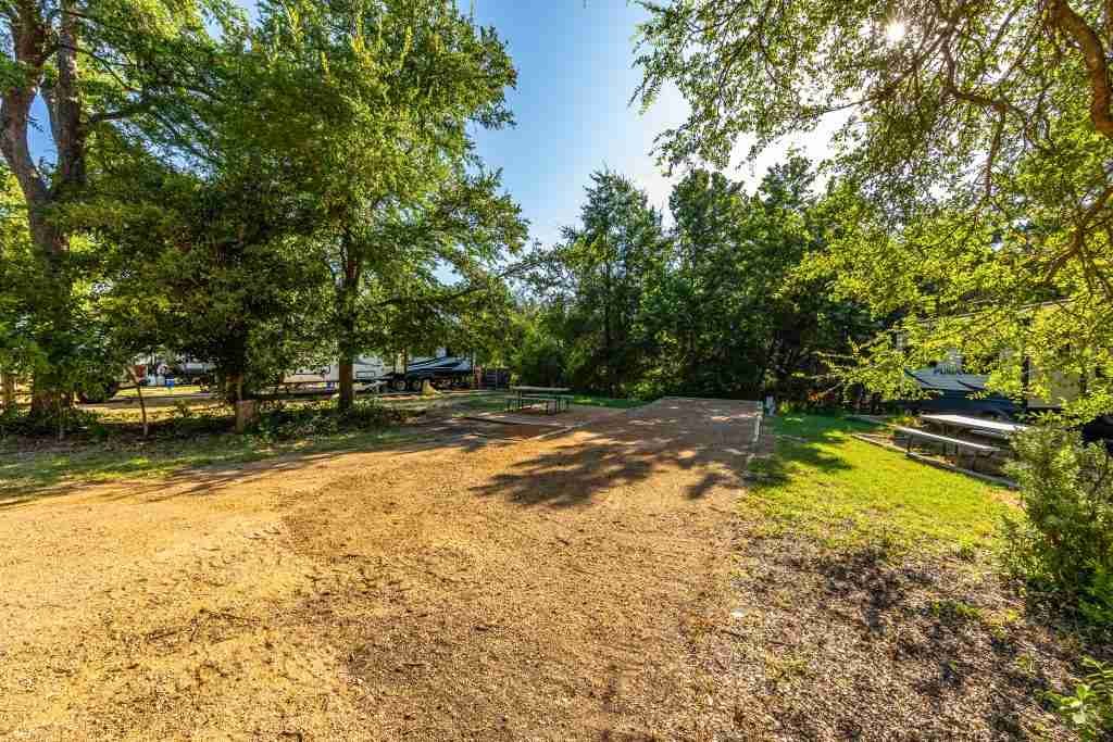 Cottonwood Creek RV Park (Dripping Springs, Texas) photo