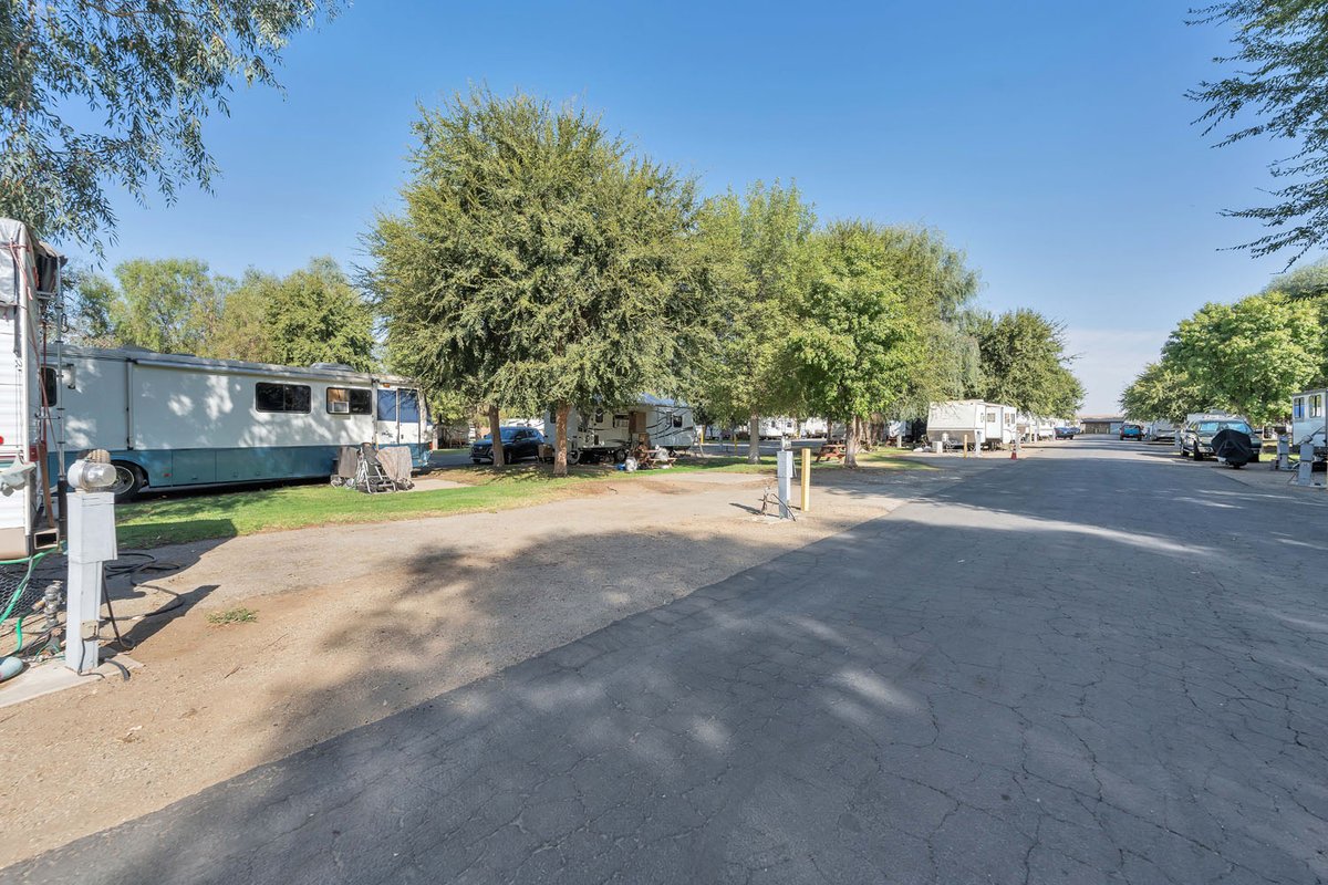 Bakersfield RV Park