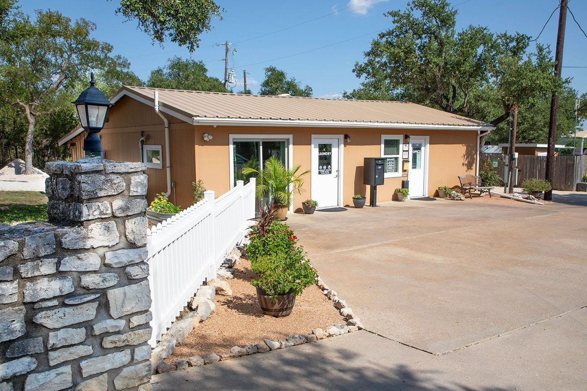 Big Oaks RV Park (Cedar Park, Texas) photo