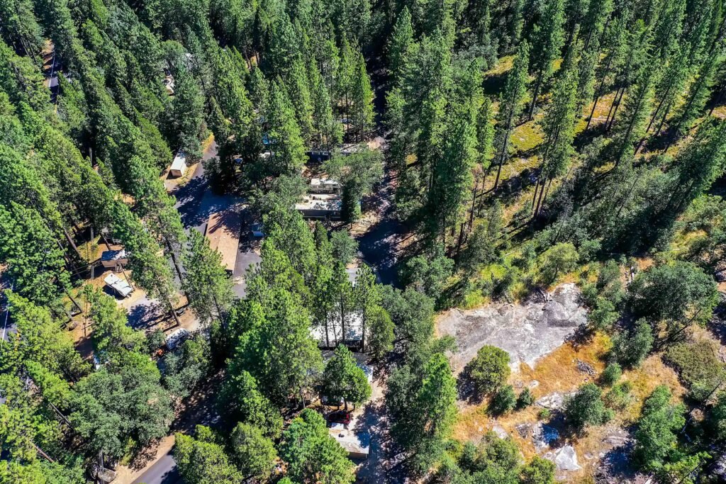 Safari Manufactured Housing Community (Avery, California) photo