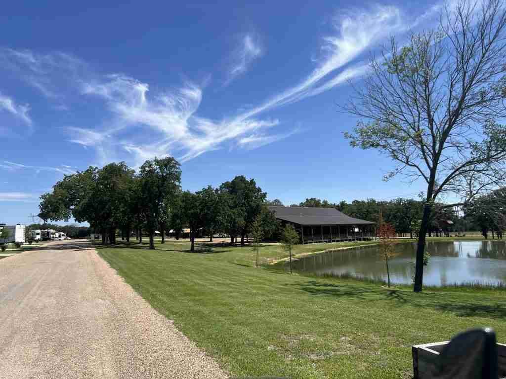 Waco Creekside Resort