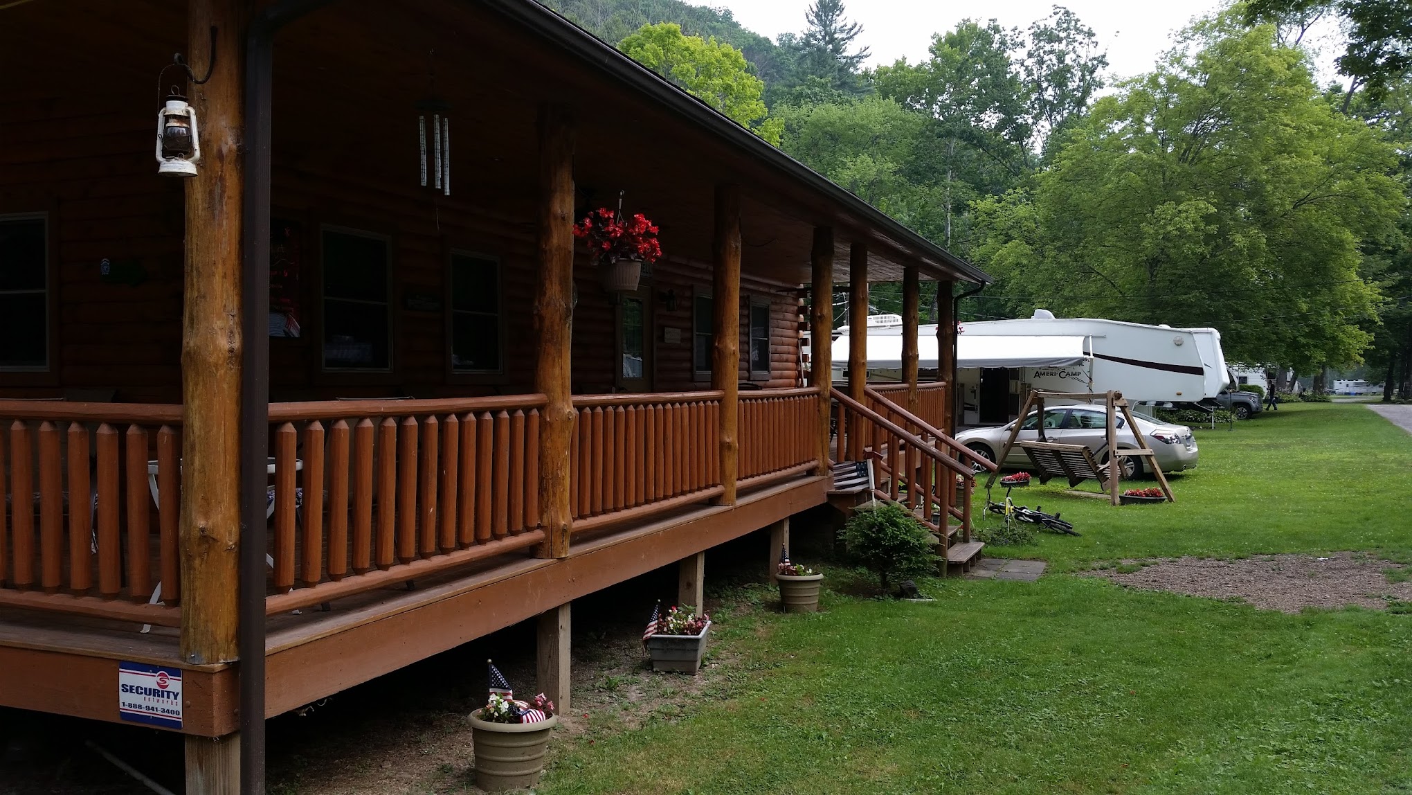 Marlowe's Scenic River Campground