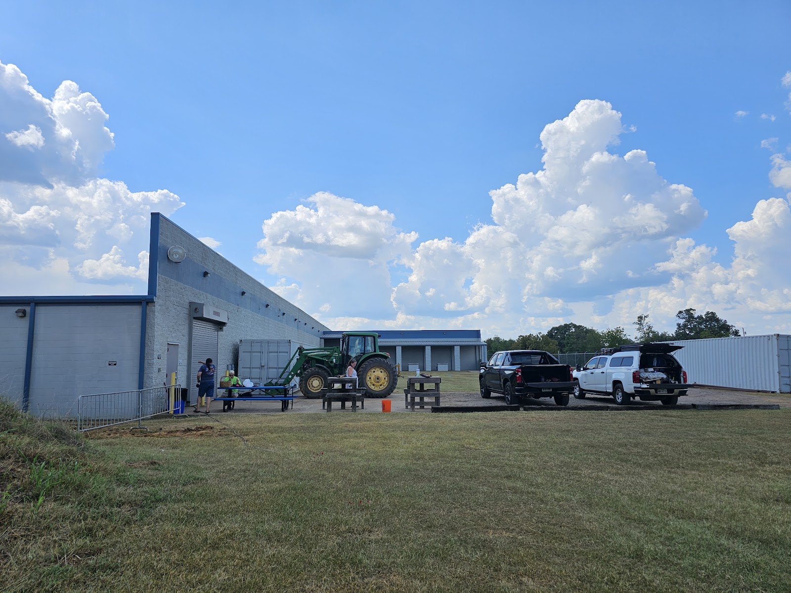 THOR Elite RV and Shooting Complex