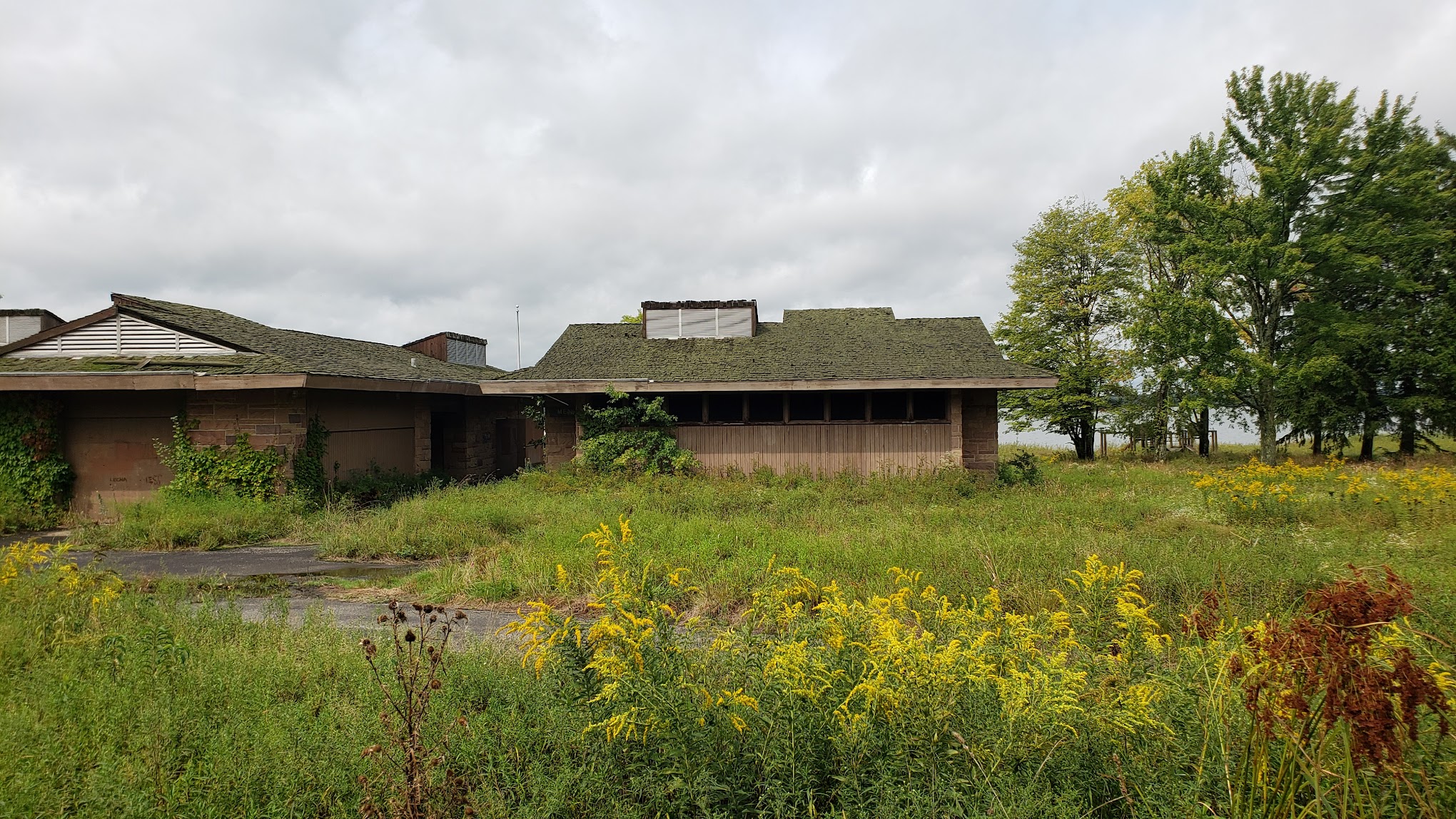 Pymatuning State Park - Tuttle Point Campground Office