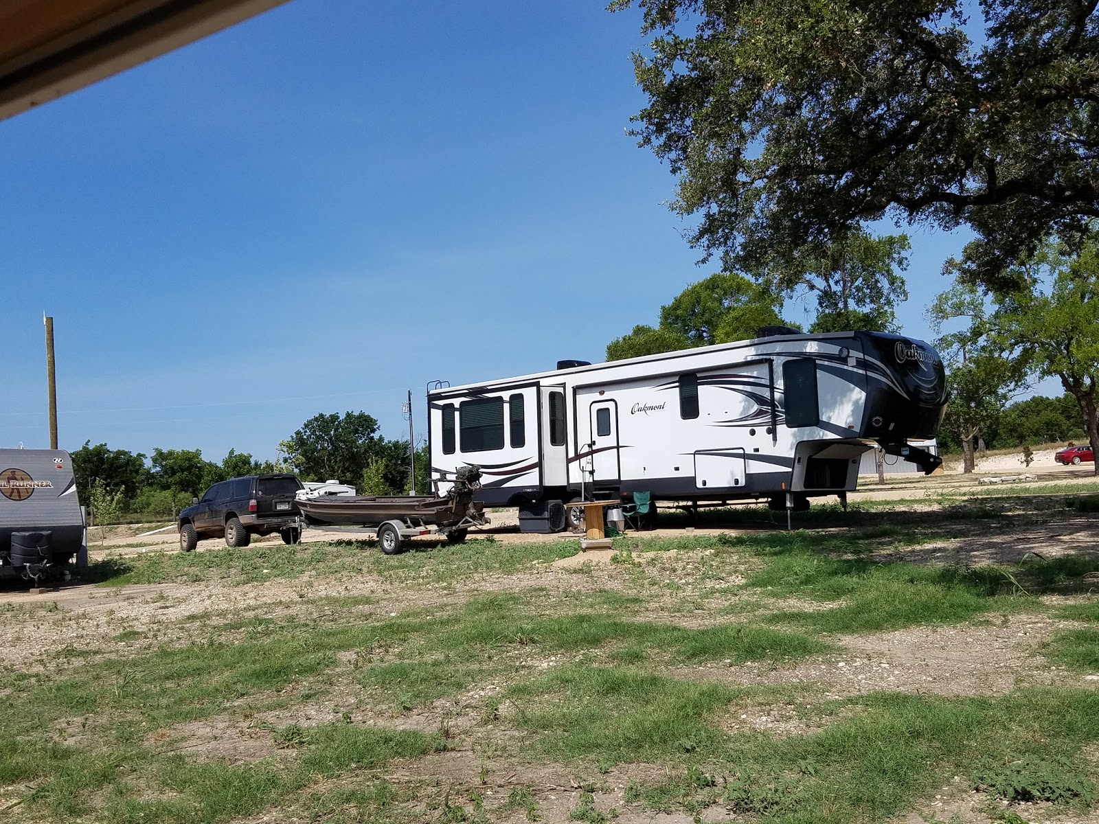Rocky River RV Resort - Kempner, TX