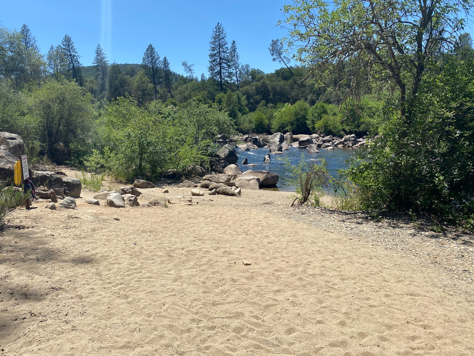 Rock-N-Water: The Cove Campground - Lotus, CA