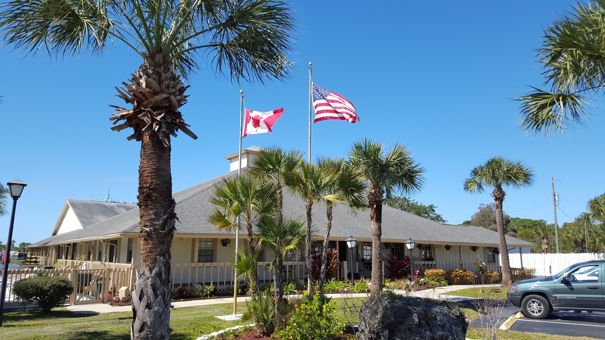 Sundance Lakes RV Resort