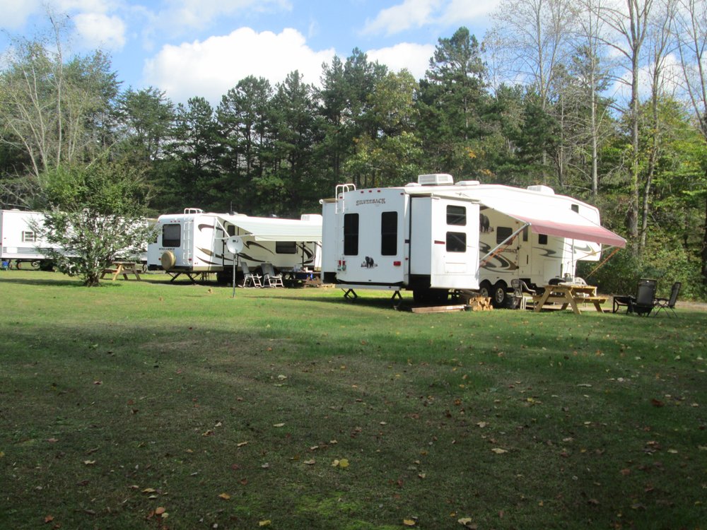 Hank's RV Park