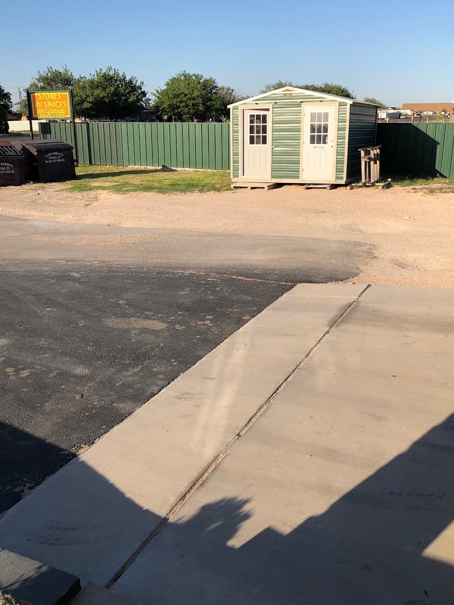 Stone's RV Spaces