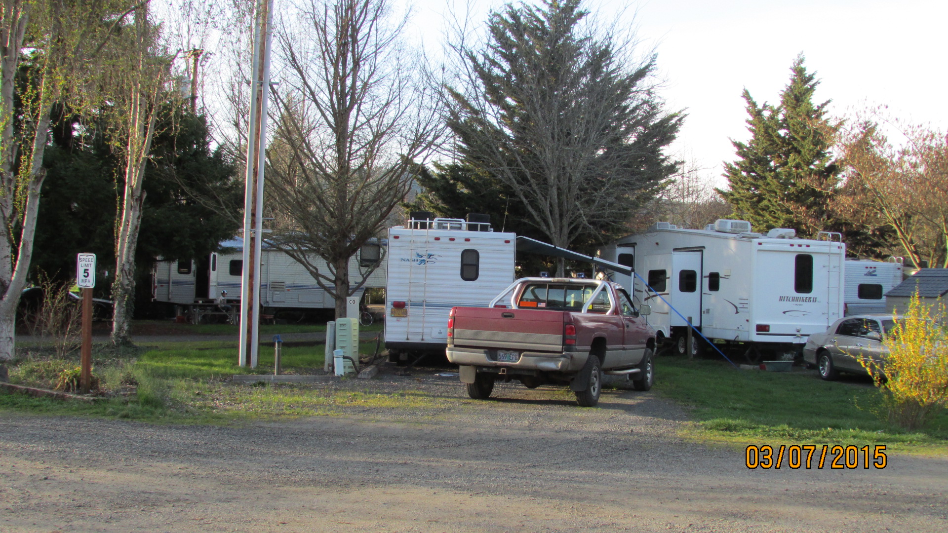 Umpqua Safari RV Park