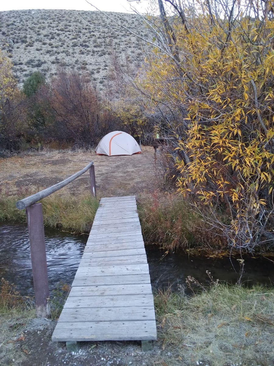 SMOKEY CUBS CAMPGROUND