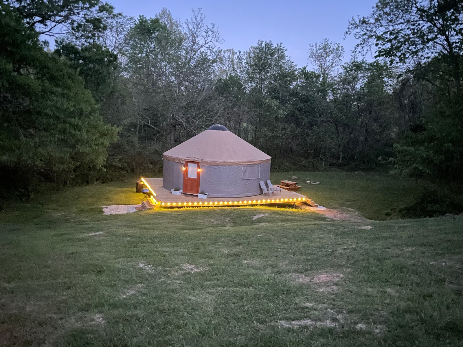 Barney Creek Retreat LLC