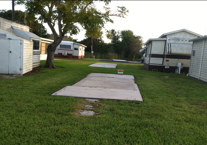 Okeechobee Lake RV Park