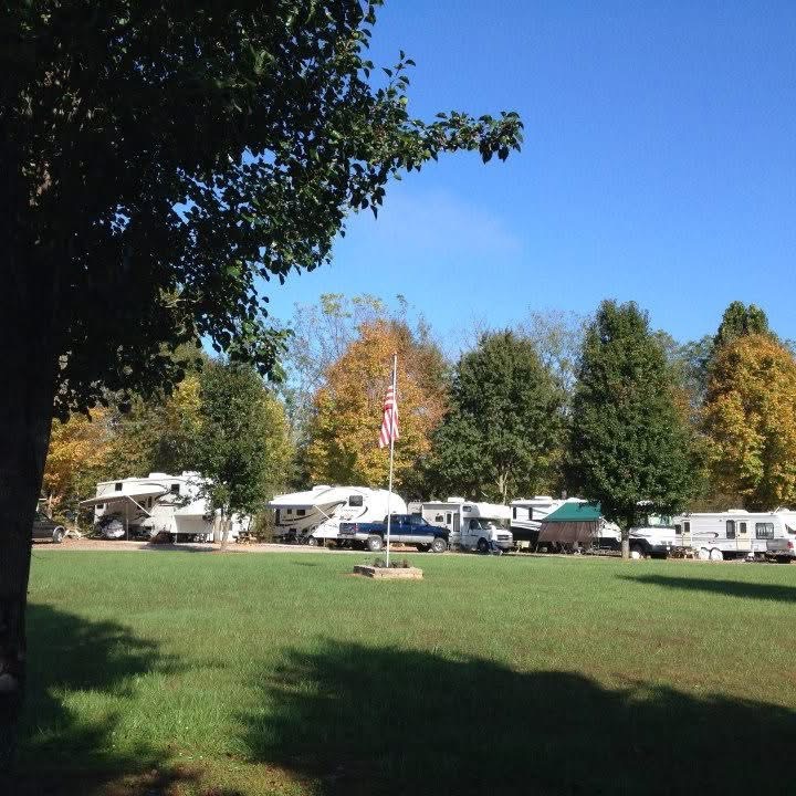 Riverbend RV Park-Campground by Hickory Knob Farms