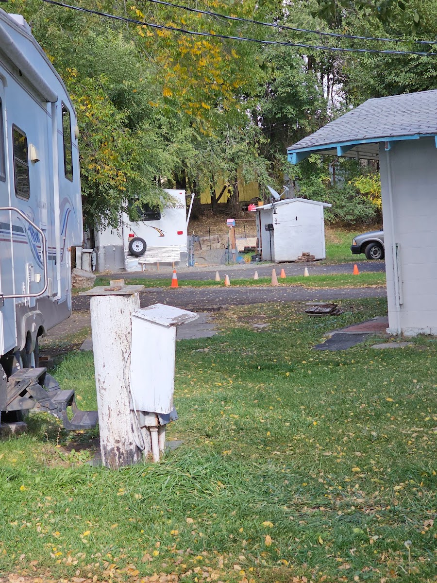 Rustic Ridge RV Park