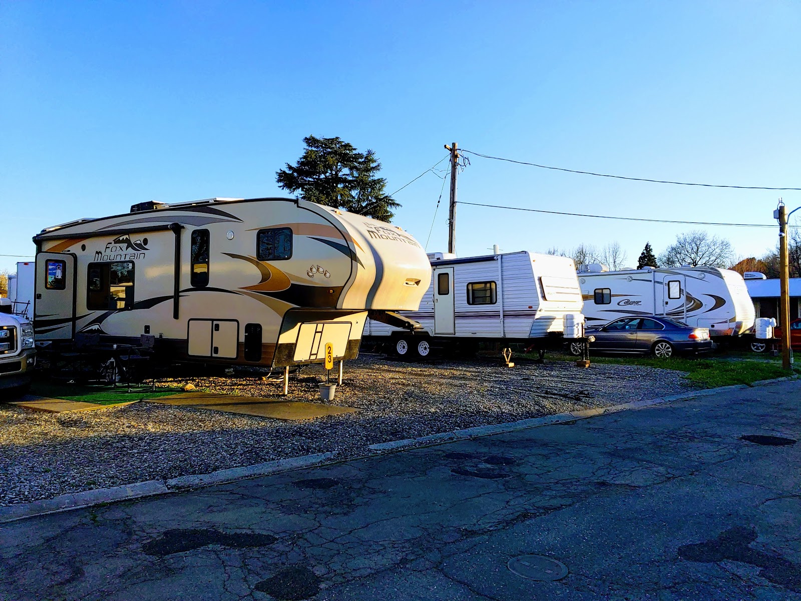 Paramount RV and Trailer Park