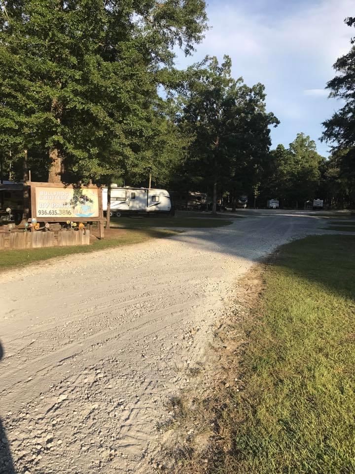 Bullfrogs & Butterflies RV Park