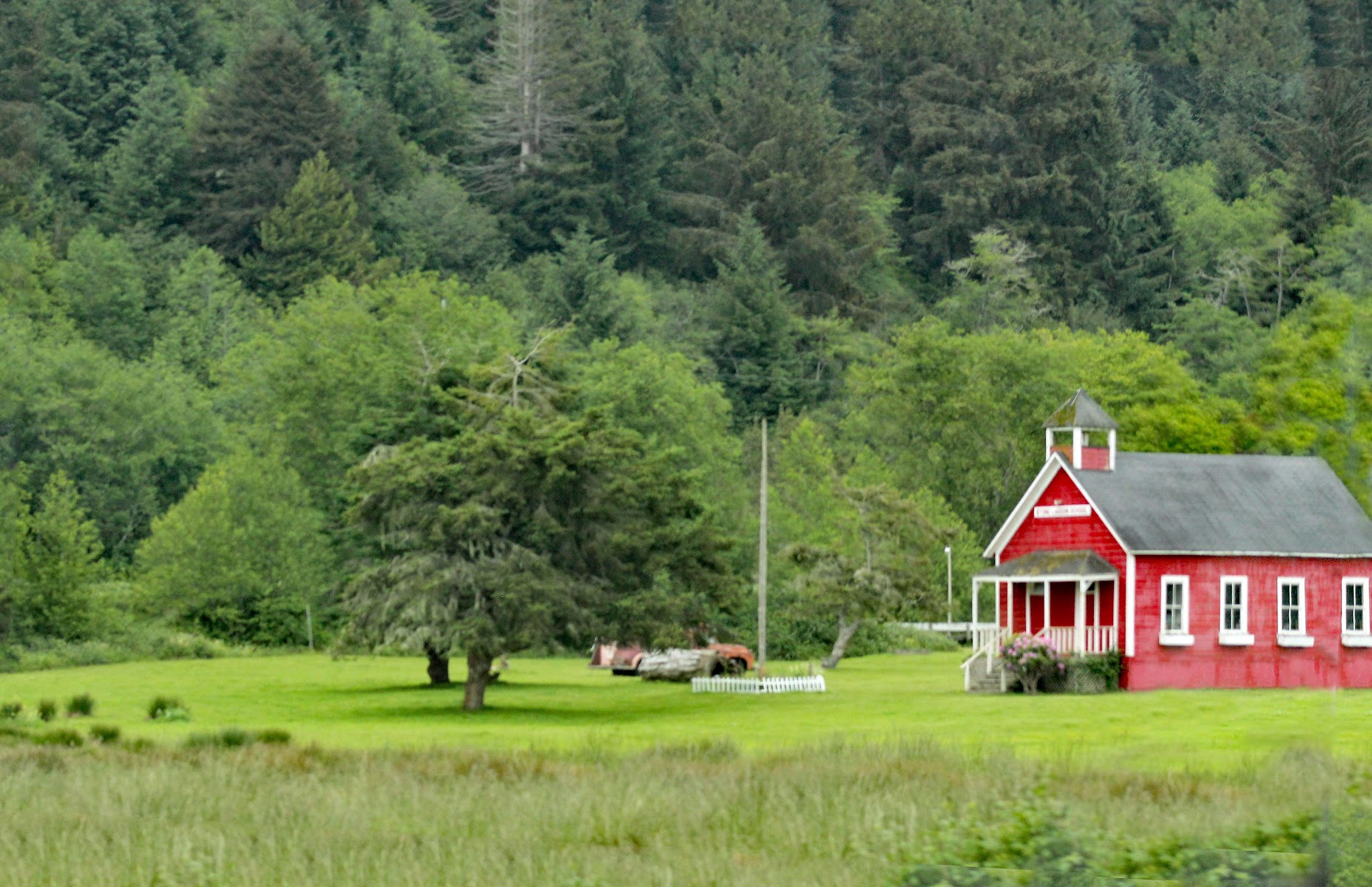 Stone Lagoon Red Schoolhouse