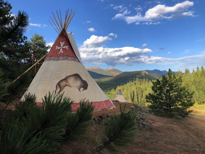 Bison Peak Lodge at Puma Hills