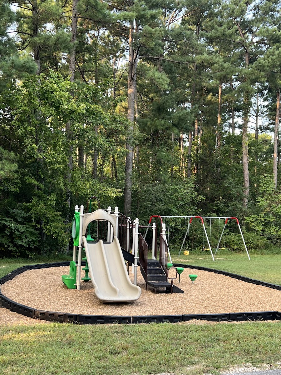 Plantation Park Home of the Happy Camper