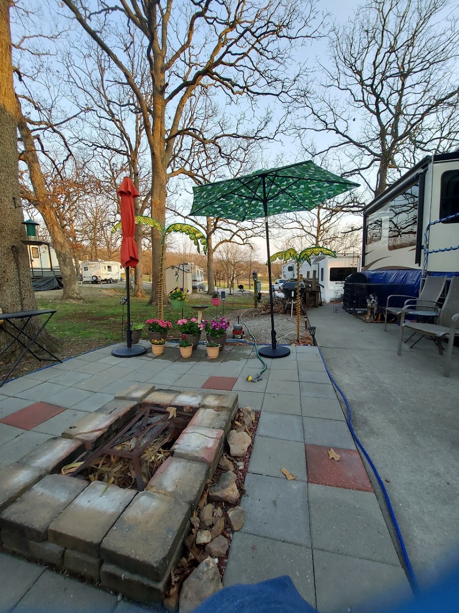 Oasis at Ozark Park - RV & Mobile Home Park
