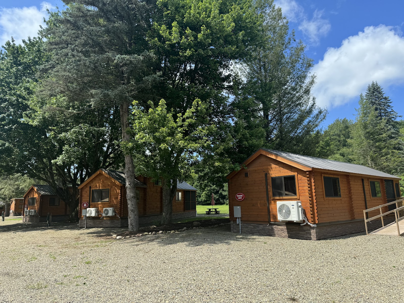 Bison Trace Luxury Camping