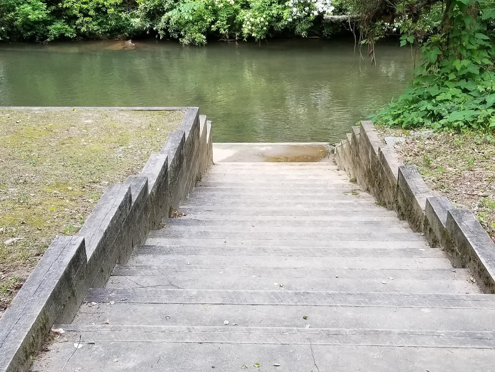 Lindsey Ford, Amicalola River Access