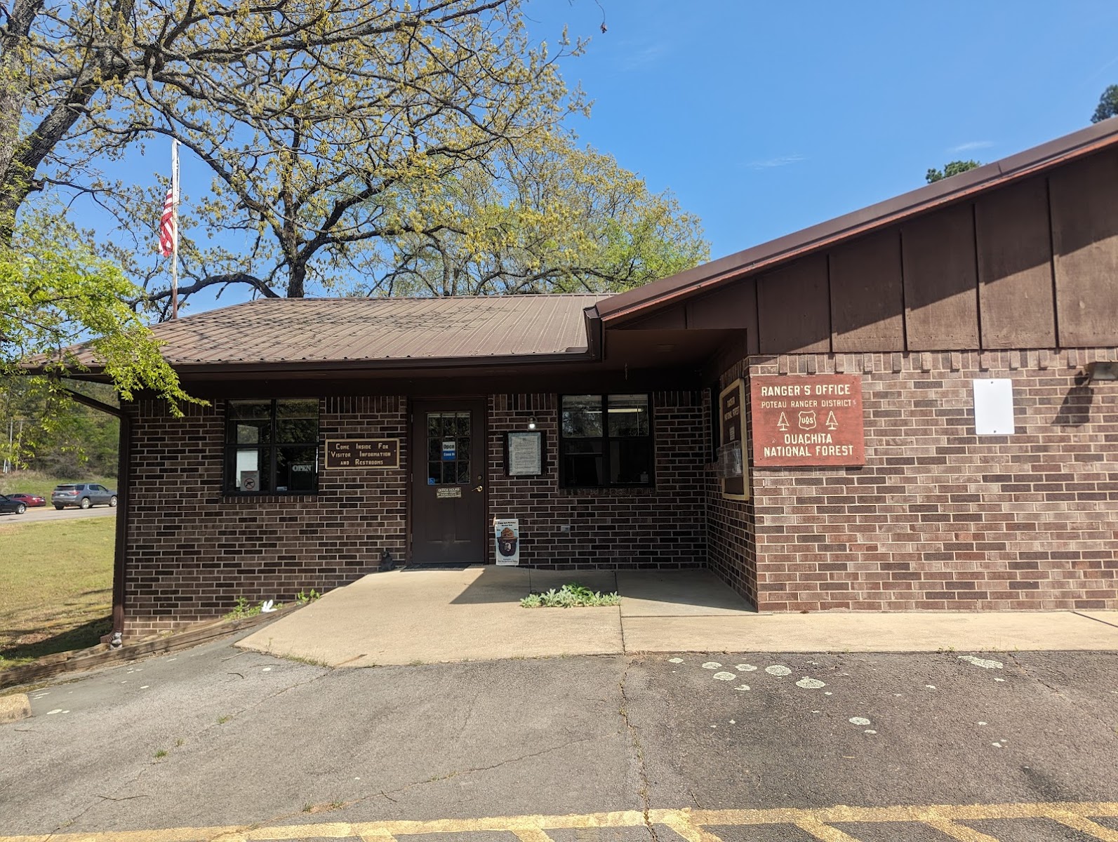 US Forest Services Ranger Station