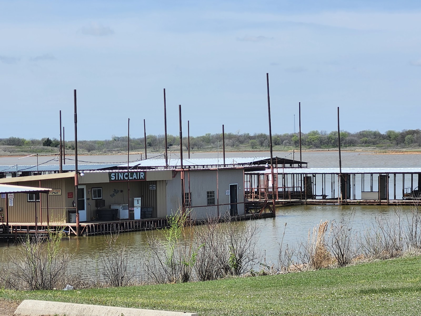 Waurika Lake Marina and Camprounds