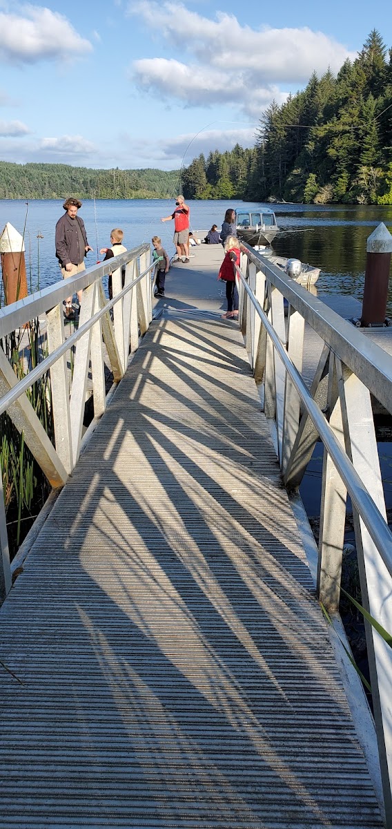 Tahkenitch Landing Campground