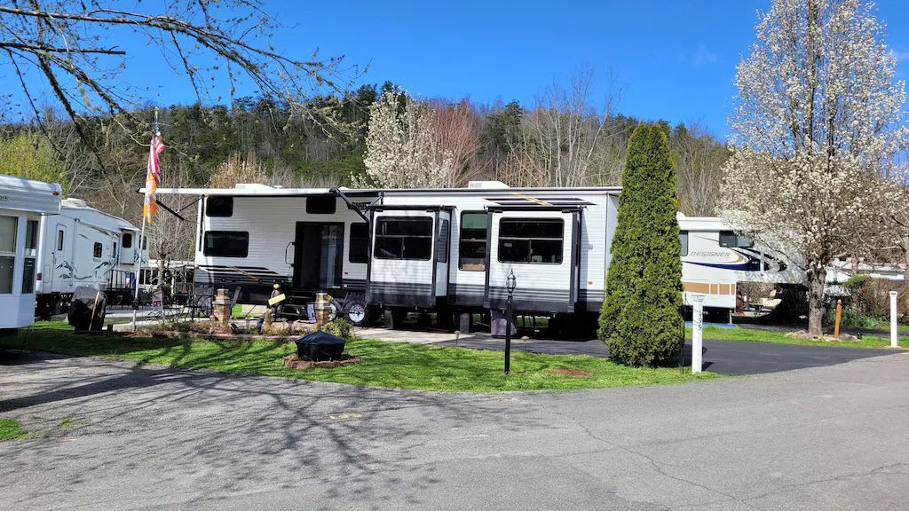 Miss Daisy's Tennessee Rentals