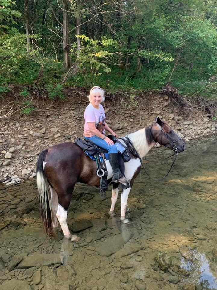 Devil's Den Horse Camp